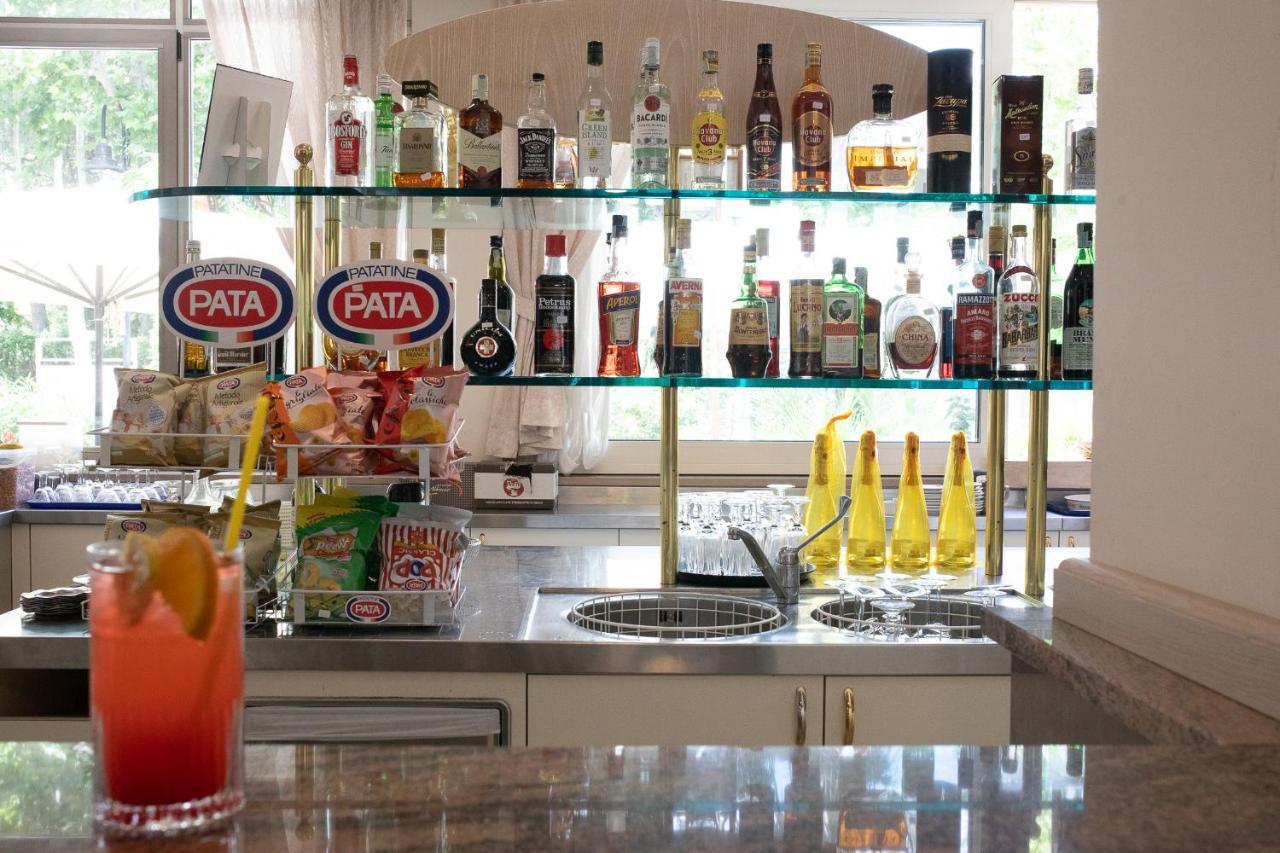Hotel Roma Residenza Cervia Ngoại thất bức ảnh