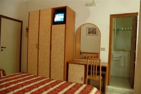 Hotel Roma Residenza Cervia Ngoại thất bức ảnh