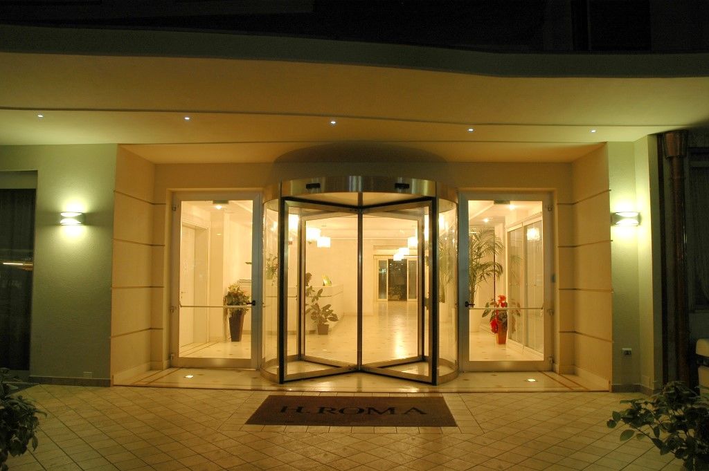 Hotel Roma Residenza Cervia Ngoại thất bức ảnh