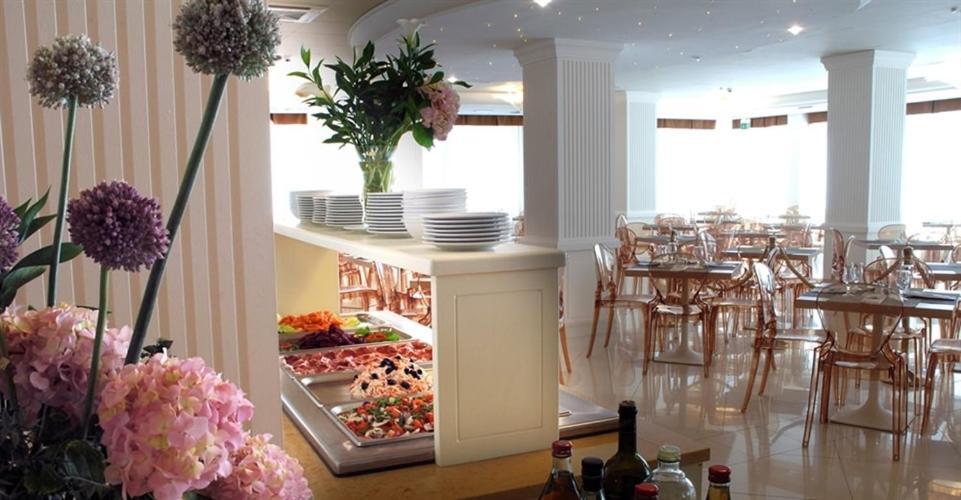 Hotel Roma Residenza Cervia Ngoại thất bức ảnh